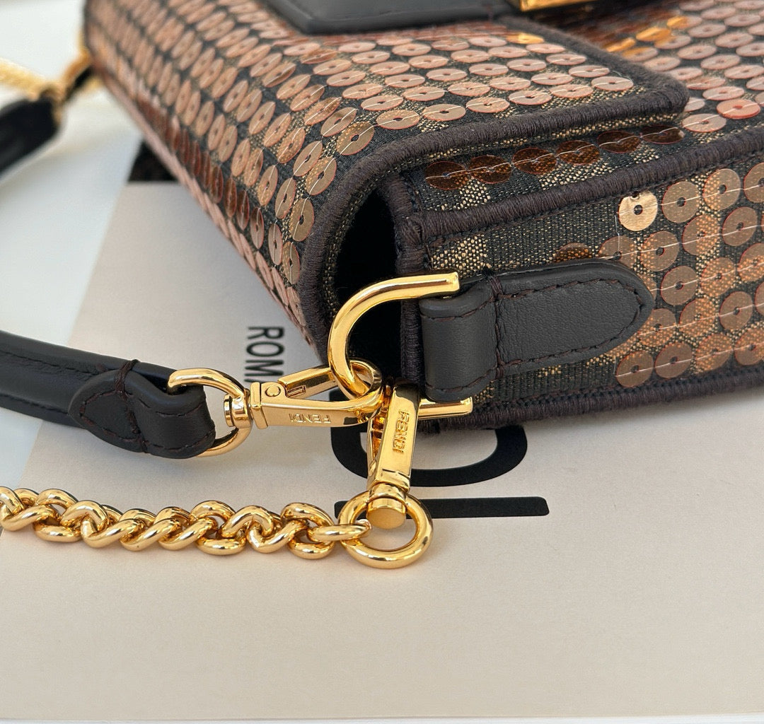 Fendi Baguette Mini