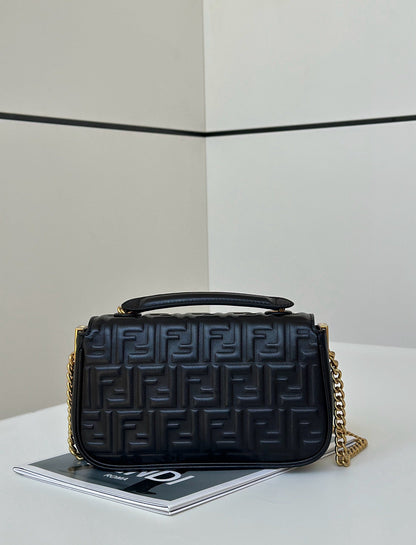 Fendi Baguette