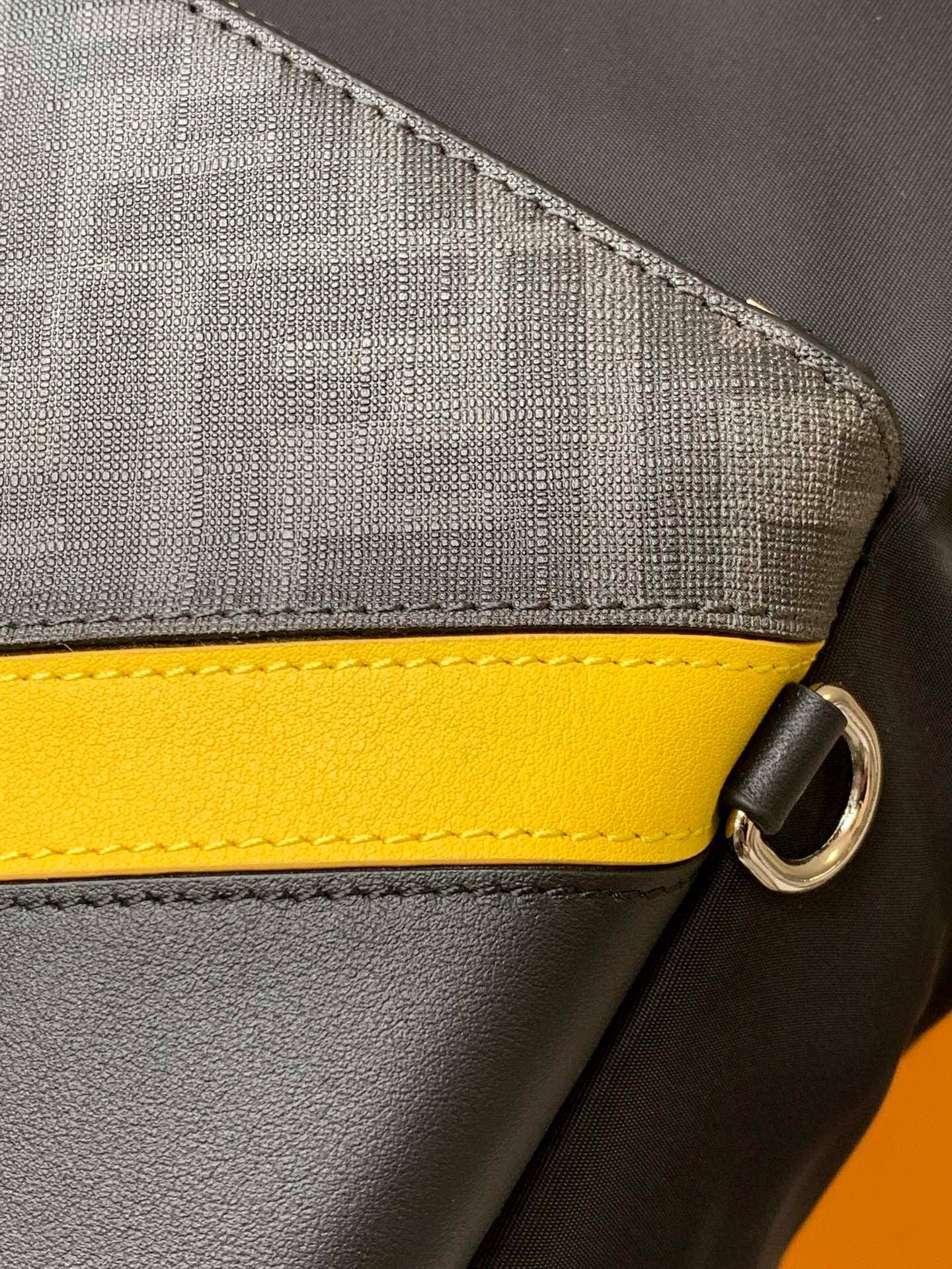 FENDI BACKPACK 33*39*16