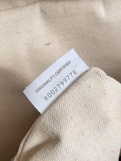 BV GETAWAY 39*28.5*8