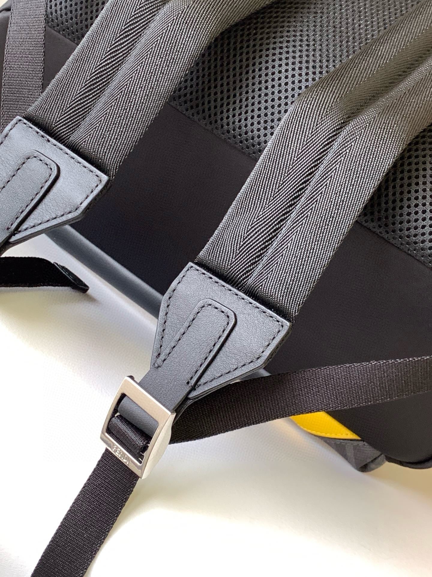 FENDI BACKPACK 33*39*16