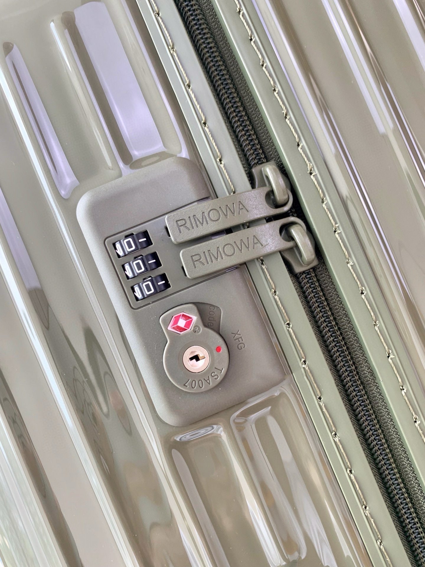 Rimowa Luggage Essential