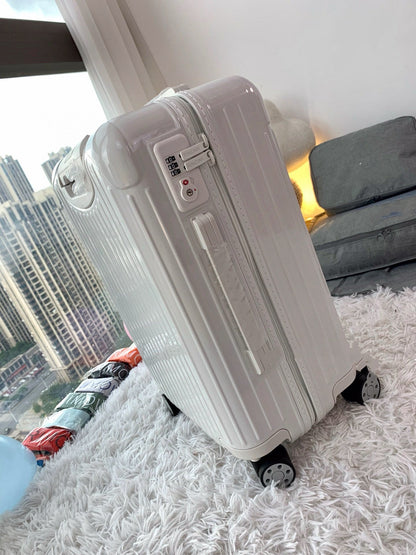 Rimowa Luggage Essential