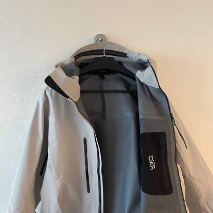 Arctery Jacket