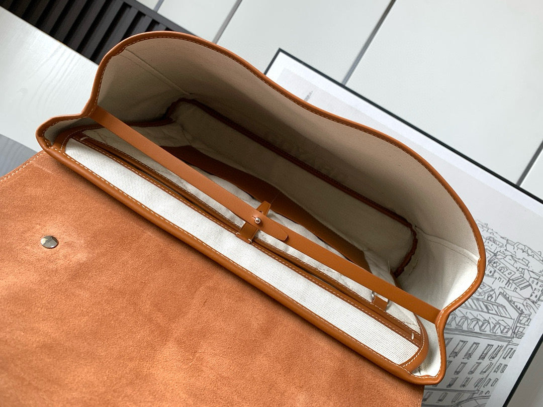 Goyard Messenger Bag