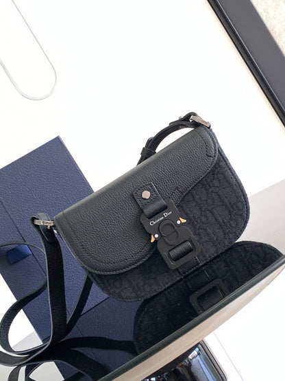 Dior Oblique Messenger Bag