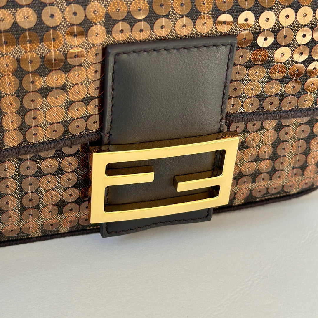 Fendi Baguette Mini