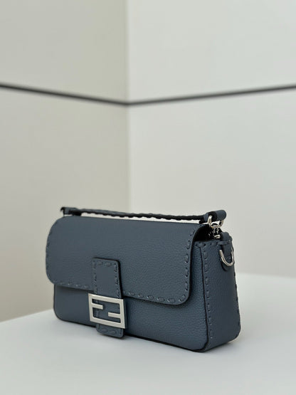 Fendi Baguette