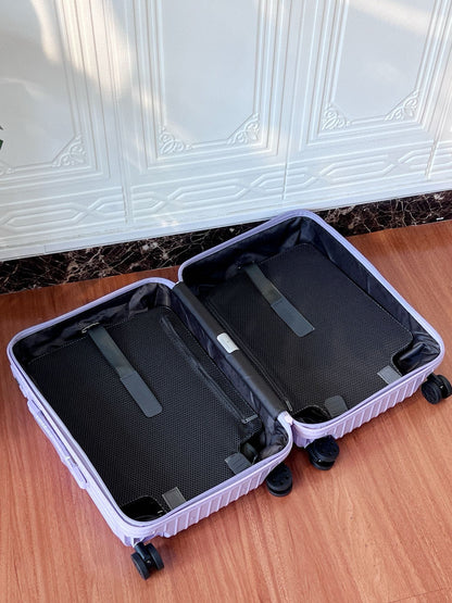 Rimowa Luggage Essential