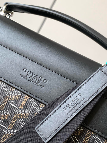 Goyard Messenger Bag