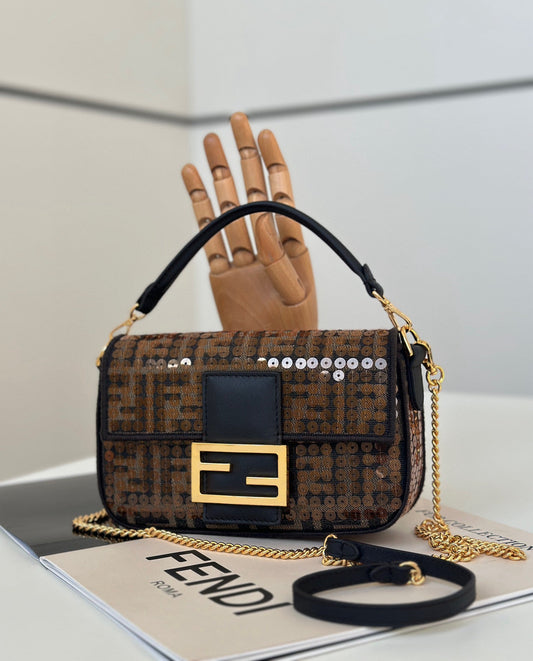 Fendi Baguette Mini