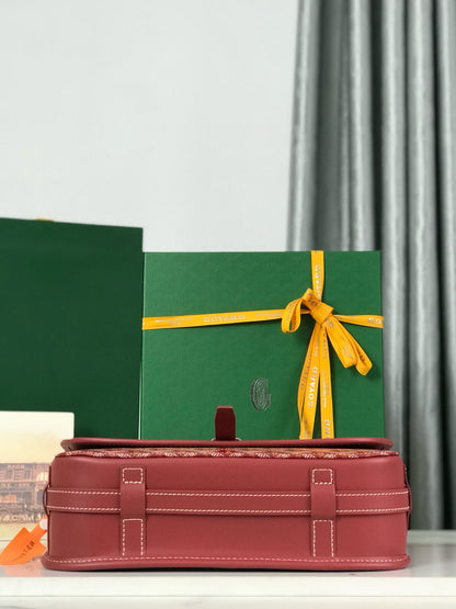 Goyard Cross Body Bag