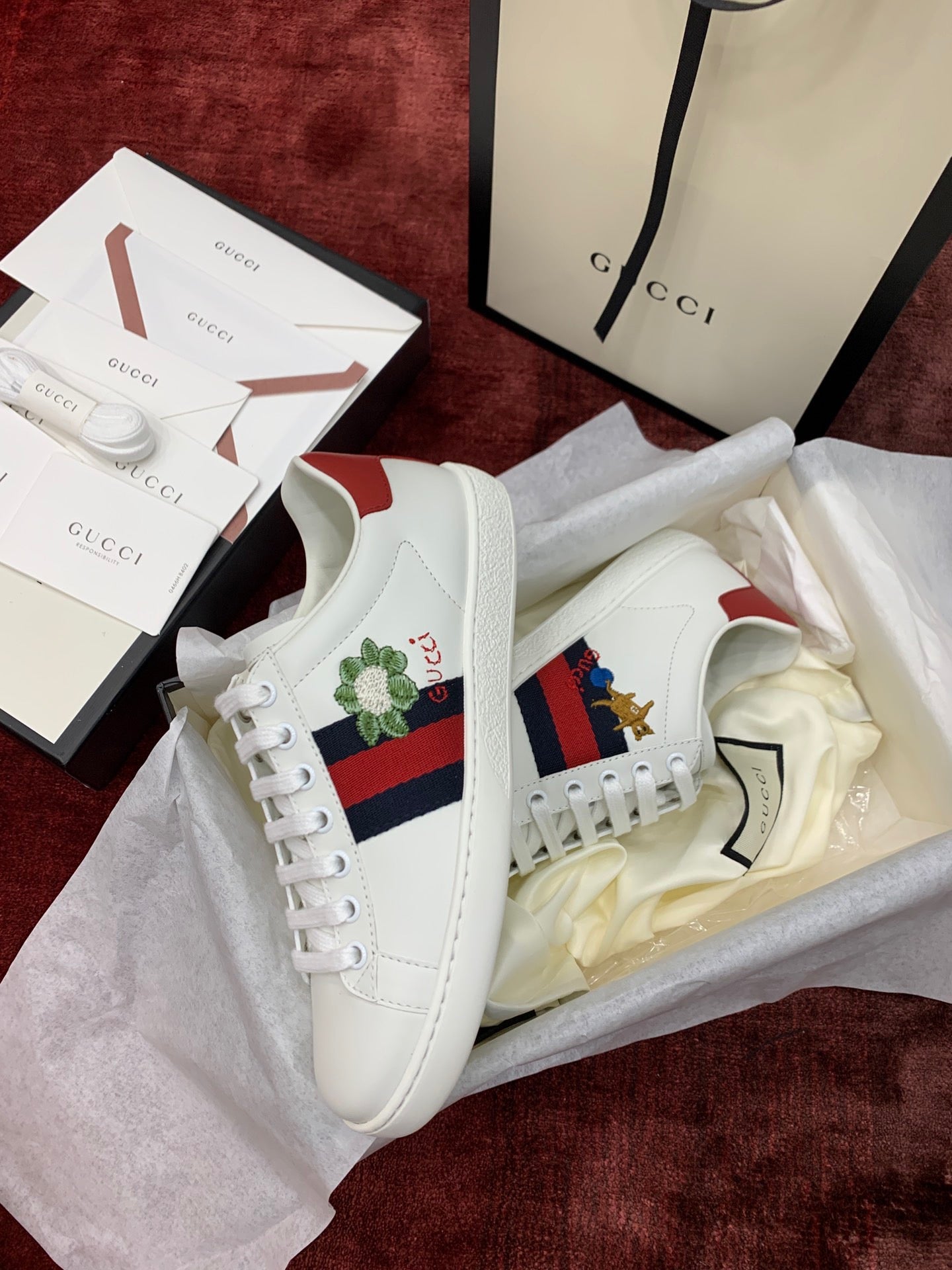 Gucci Sneakers