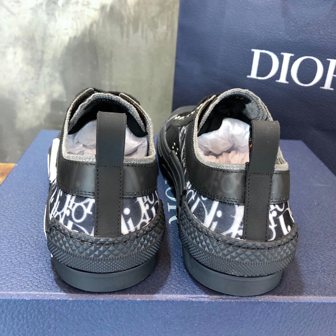 Dior Sneakers