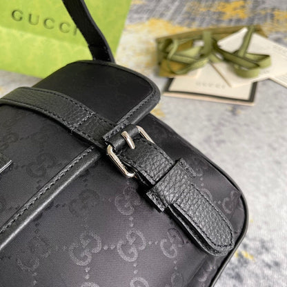Gucci Messenger Bag