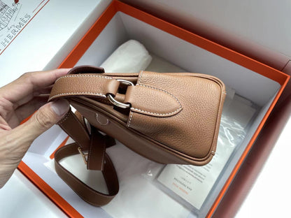 Hermes Clutch