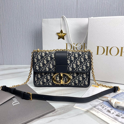 Dior Montaigne