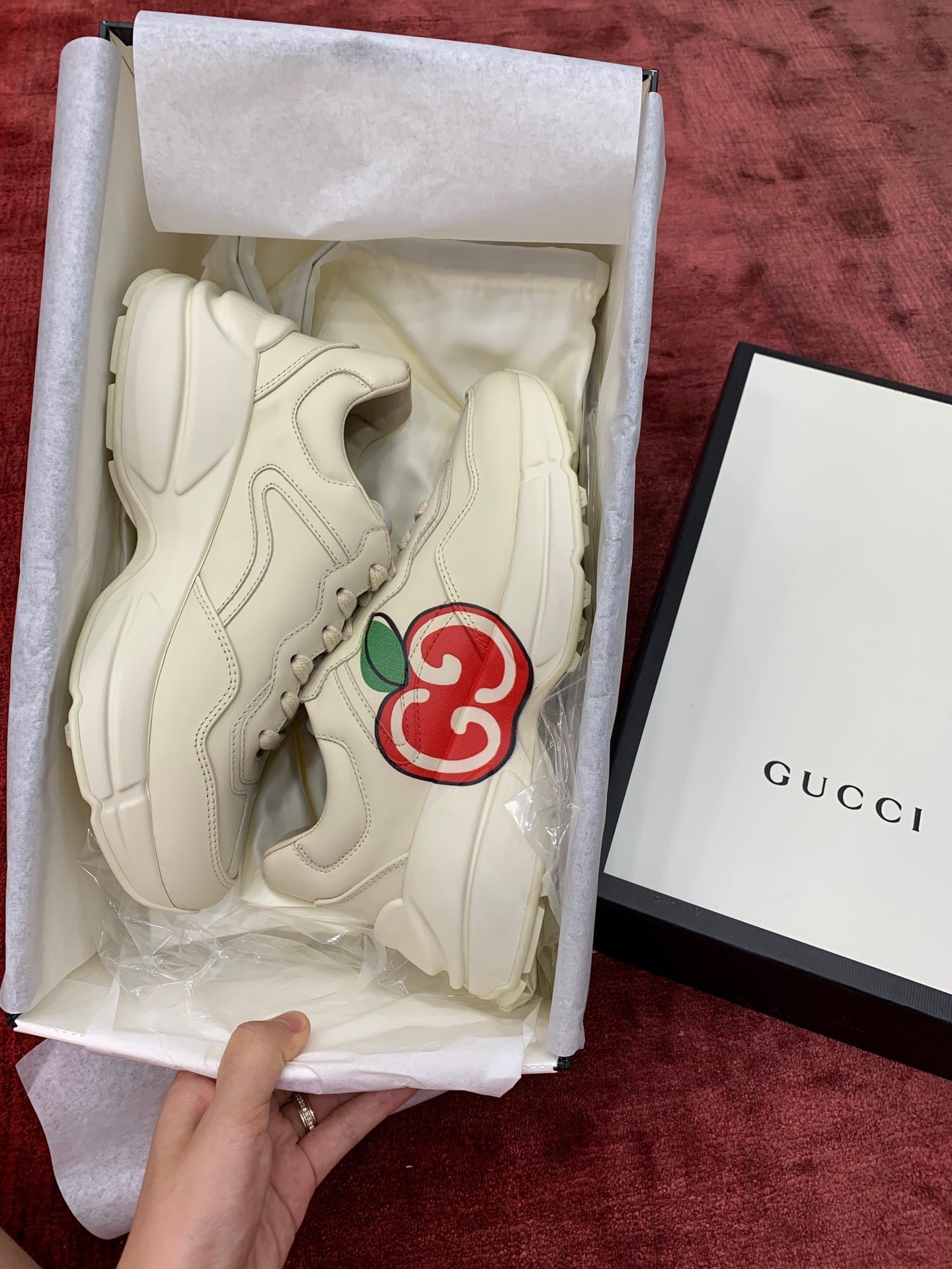 Gucci Sneakers