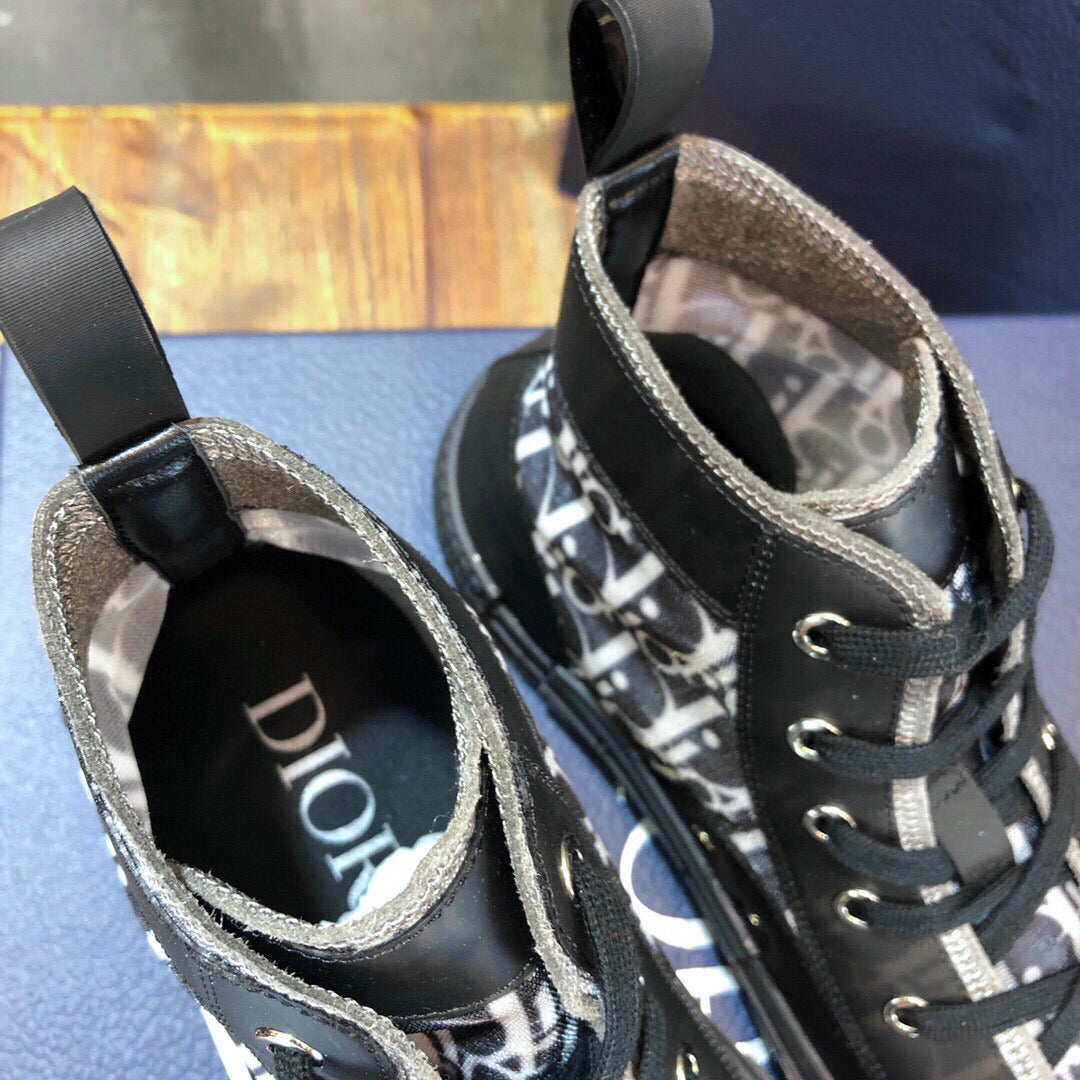 Dior Sneakers