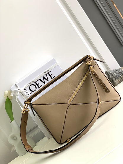 Loewe Puzzle Bag