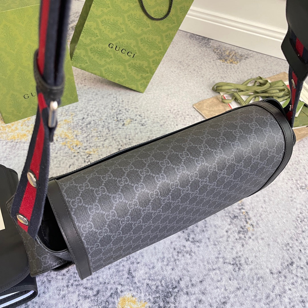 Gucci Messenger Bag