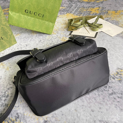 Gucci Messenger Bag