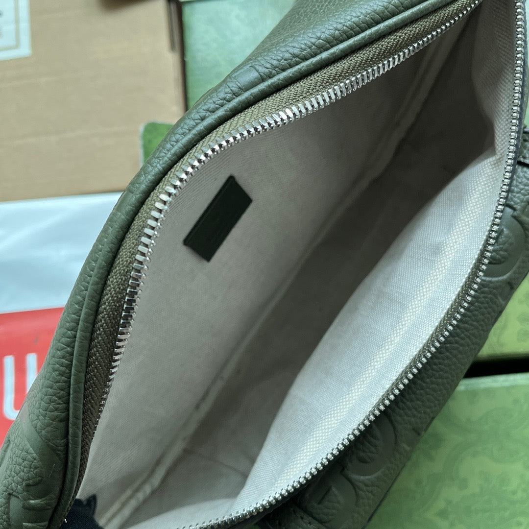 Gucci Cross Body Bag