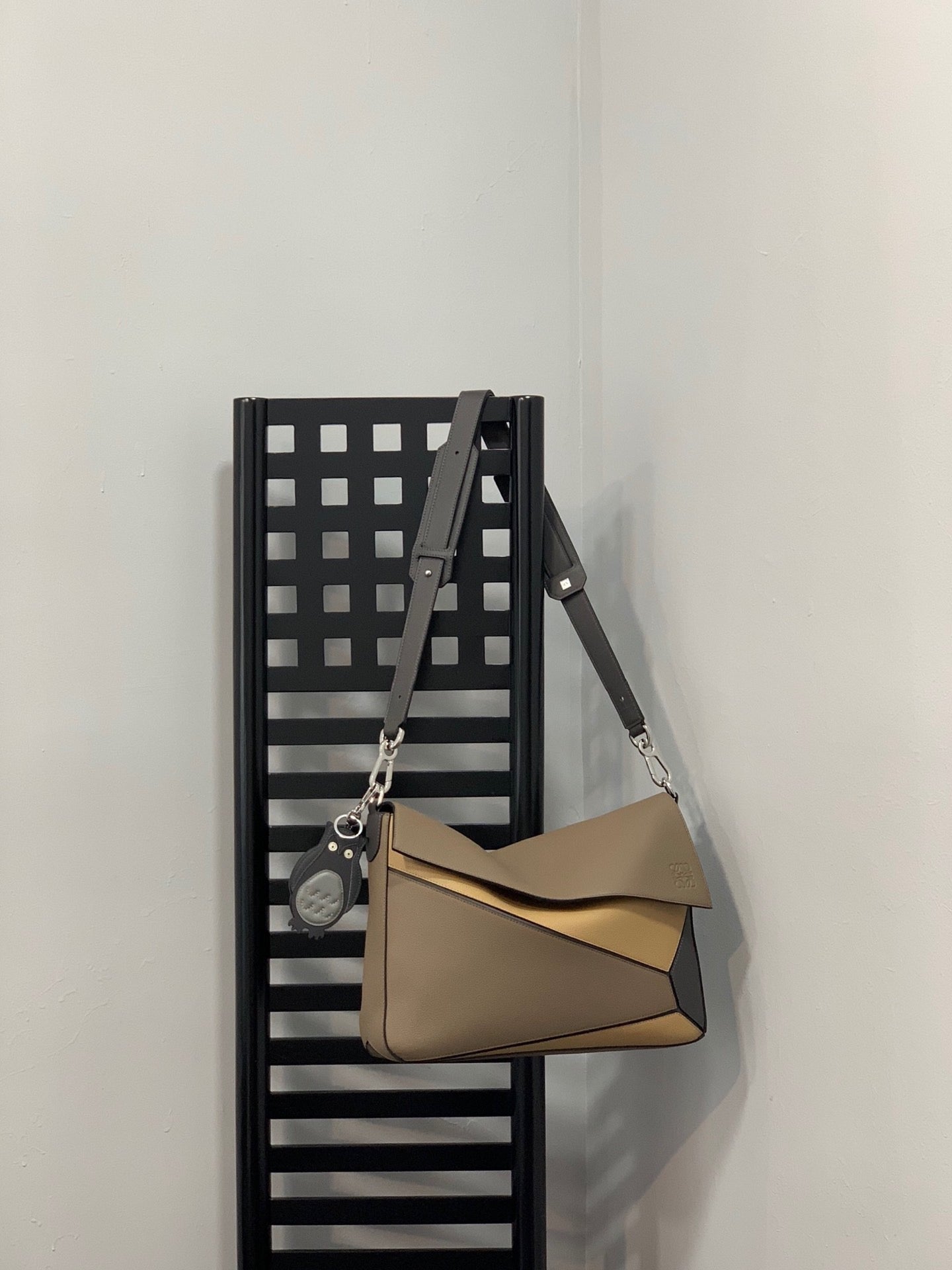 Loewe Puzzle Bag