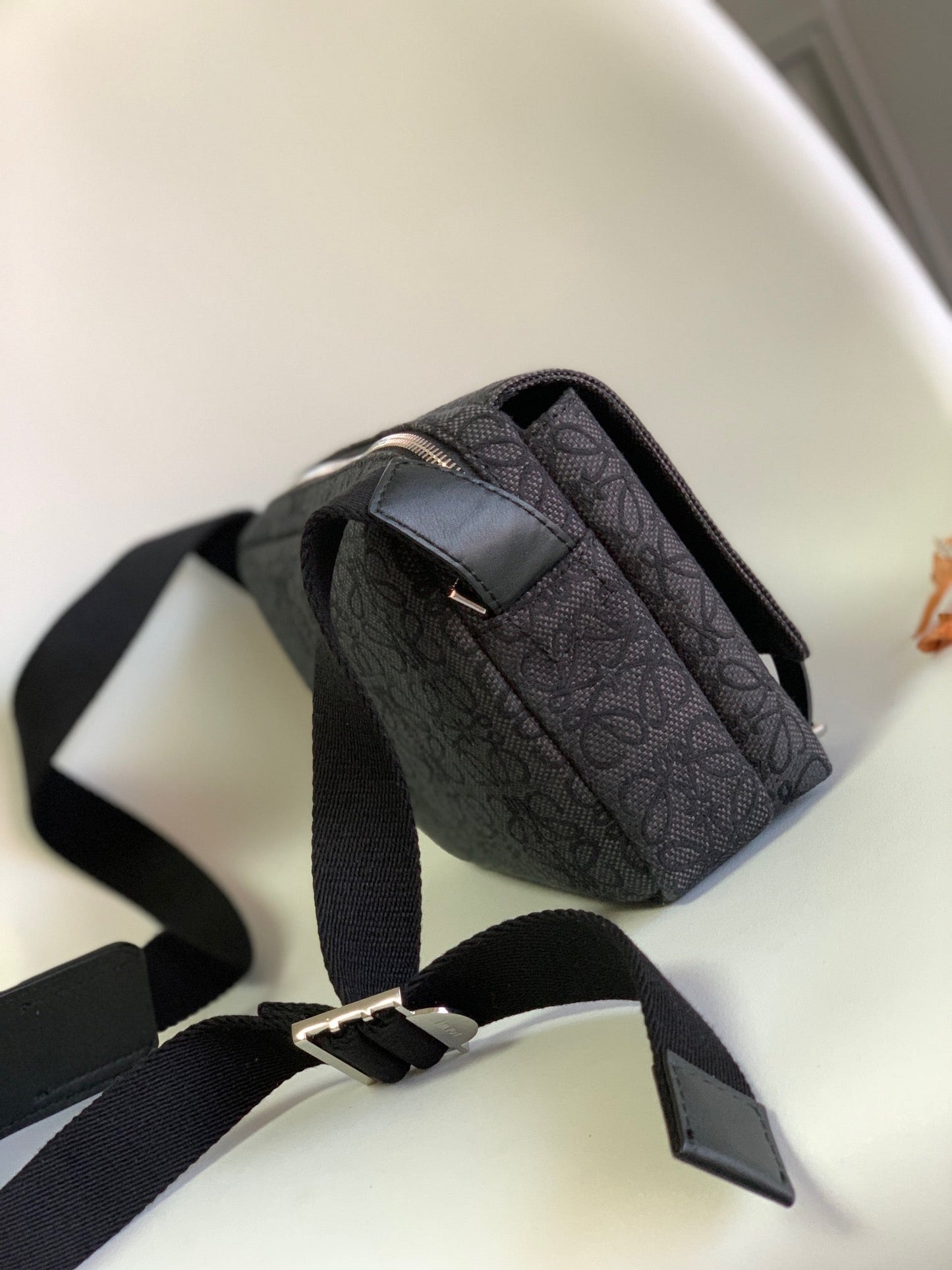 Loewe Messenger Bag