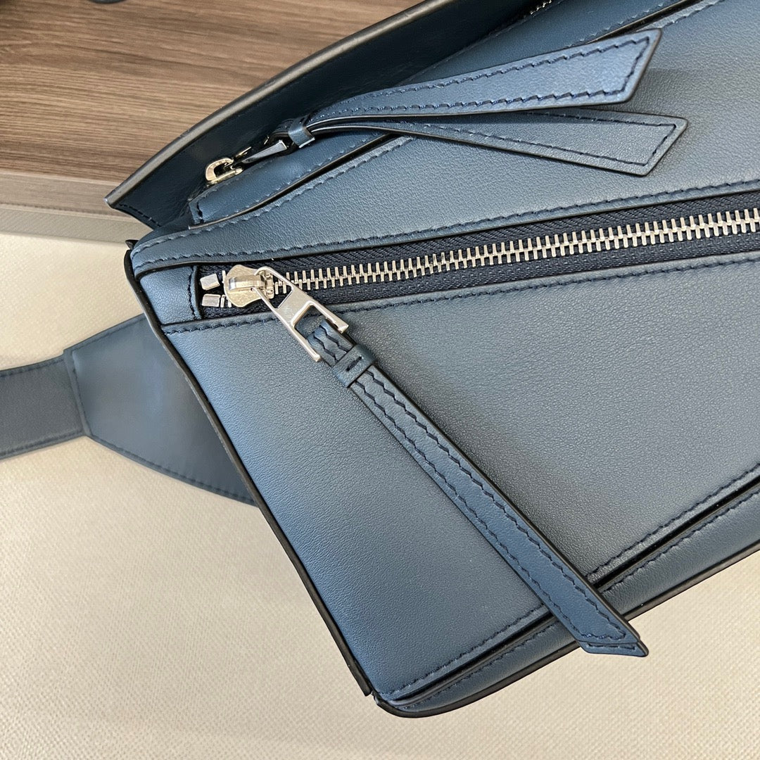 Loewe Puzzle Bag