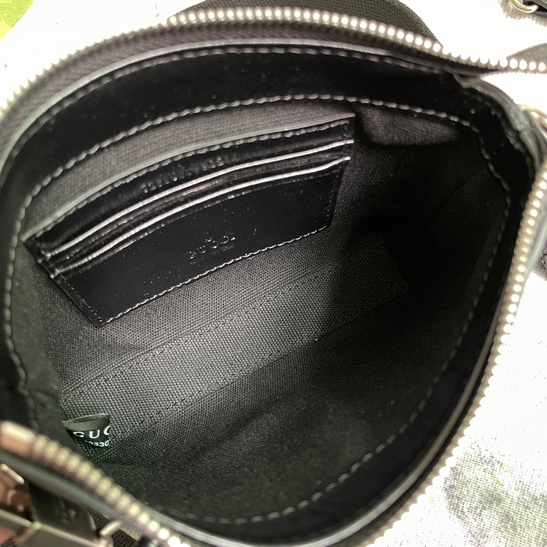 Gucci Messenger Bag