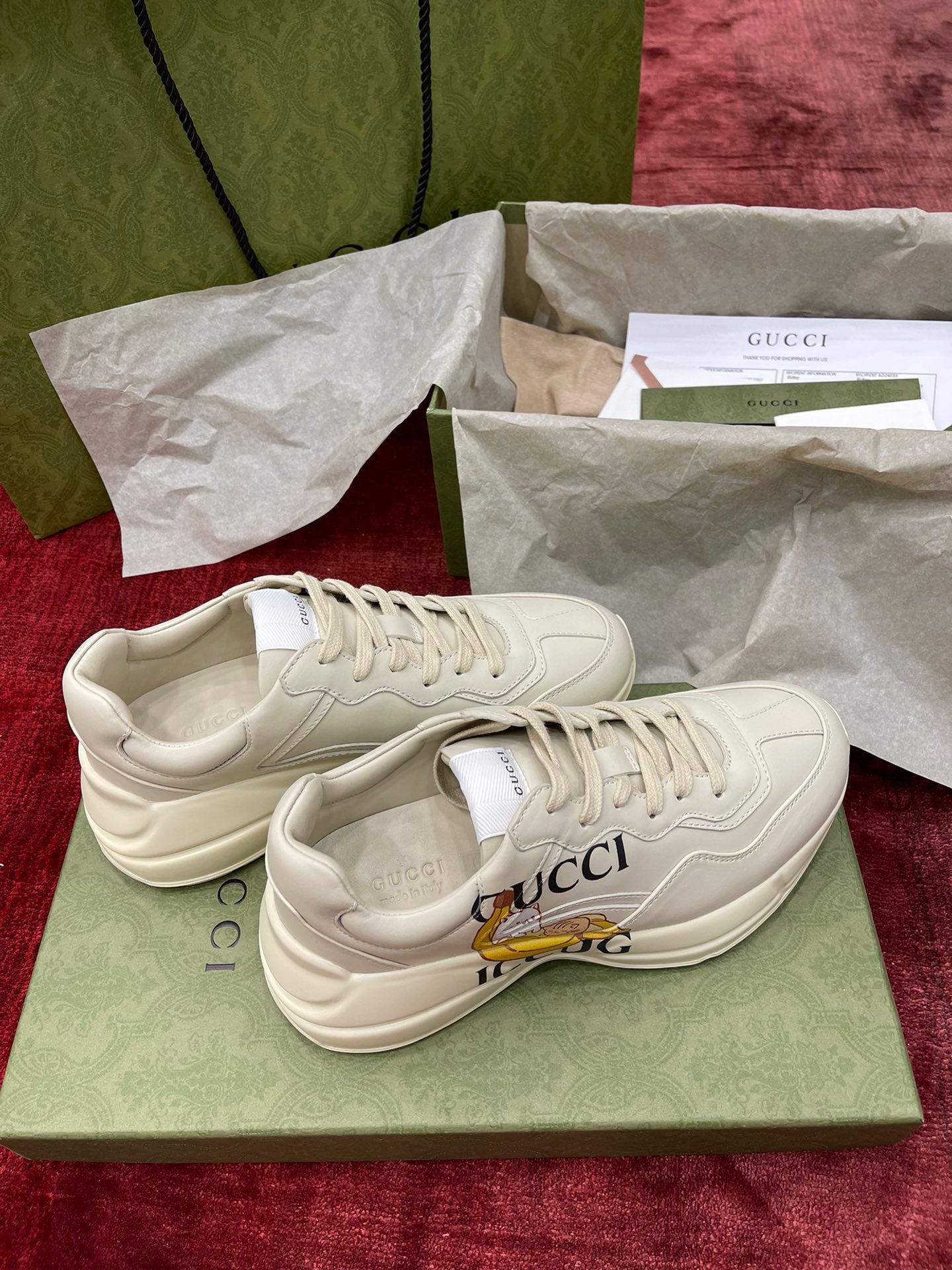 Gucci Sneakers