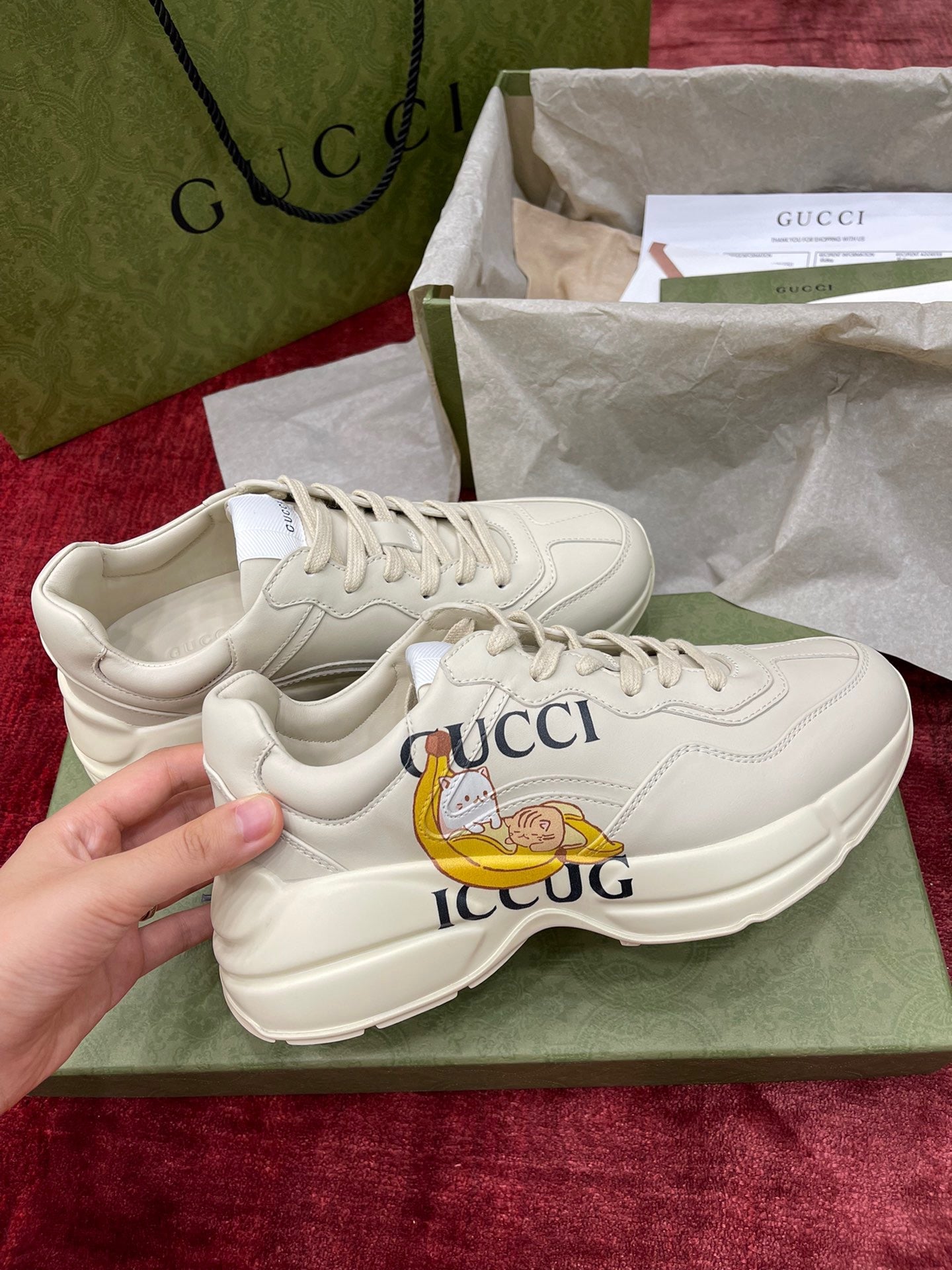 Gucci Sneakers