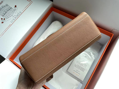 Hermes Clutch