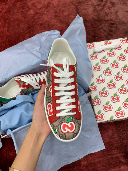 Gucci Sneakers