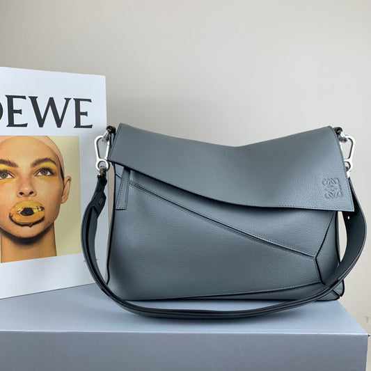 Loewe Puzzle Bag