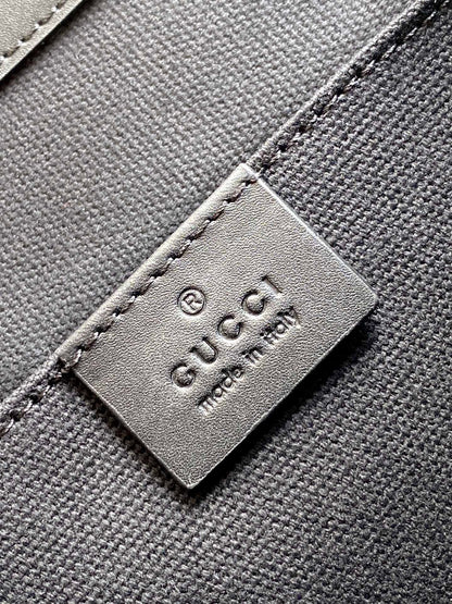 Gucci Messenger Bag