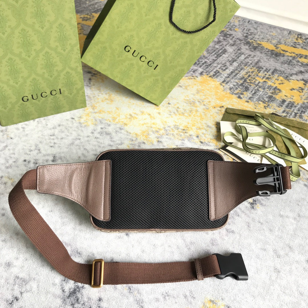 Gucci Cross Body Bag