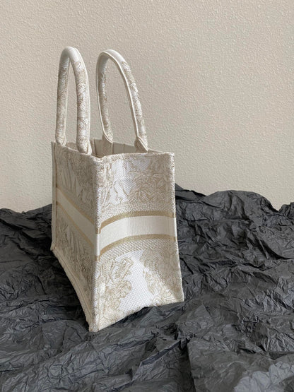Dior BookTote (small)