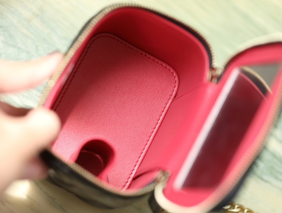 Chanel 23s Mini Vanity