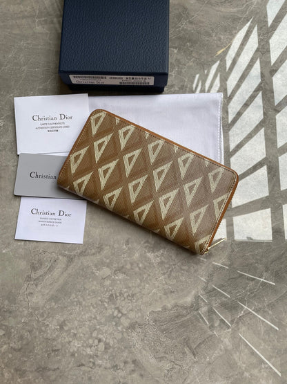 Dior Wallet