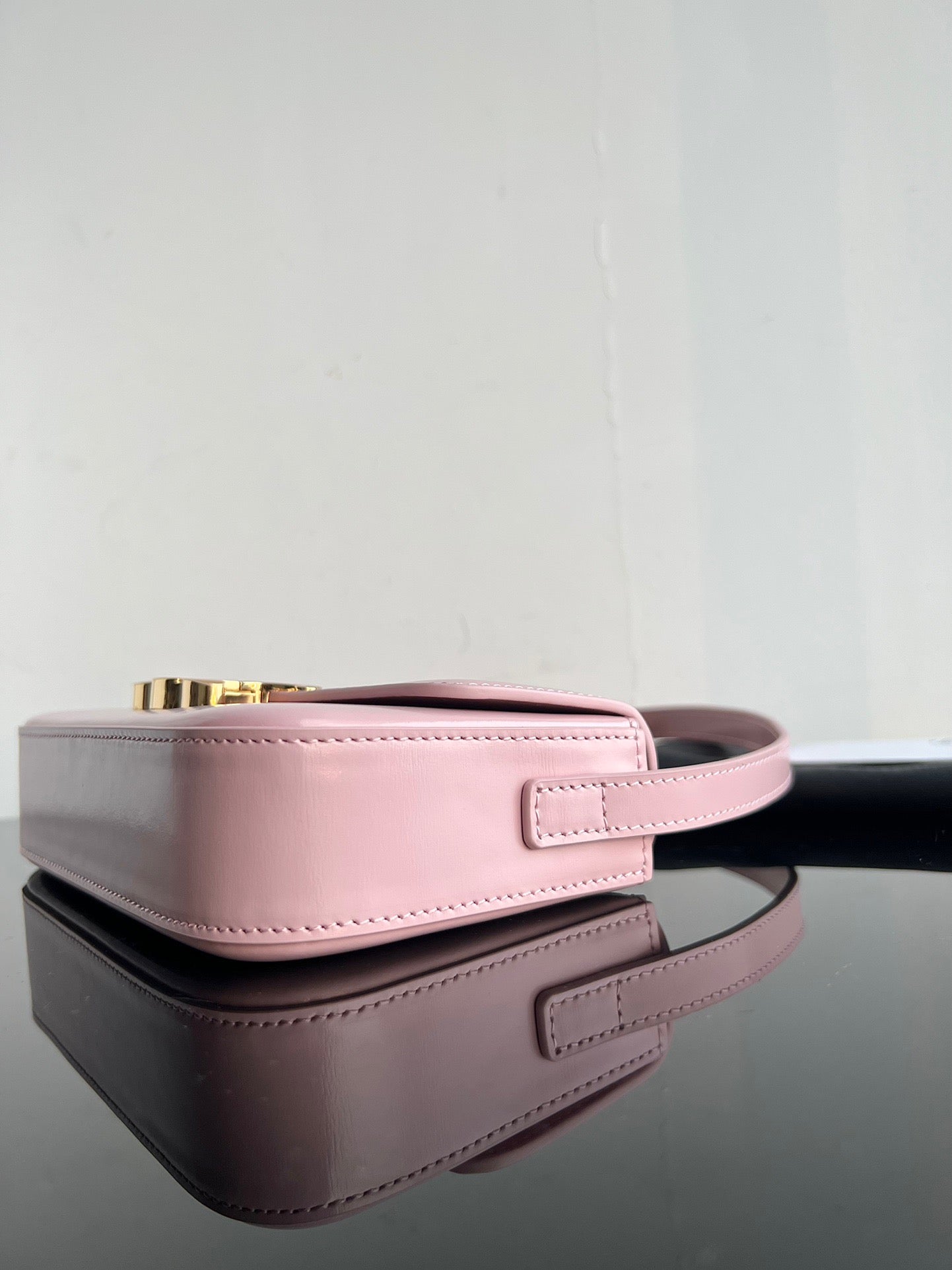 Celine Triomphe Hobo