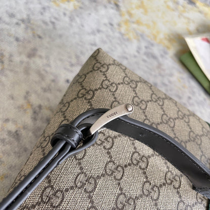 Gucci Messenger Bag