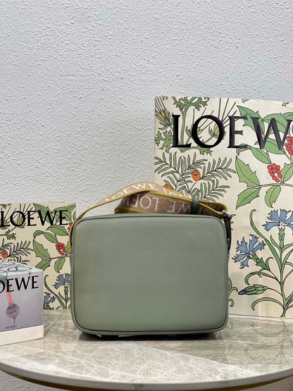 Loewe Messenger Bag