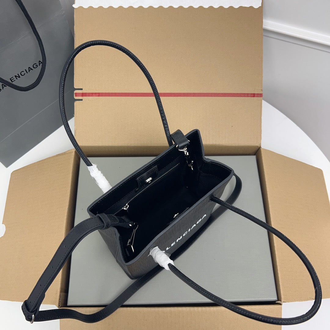 Balenciaga Shopping Tote