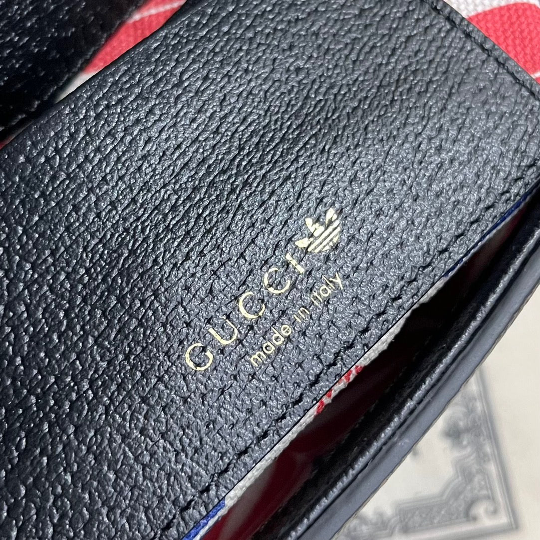 Gucci Messenger Bag