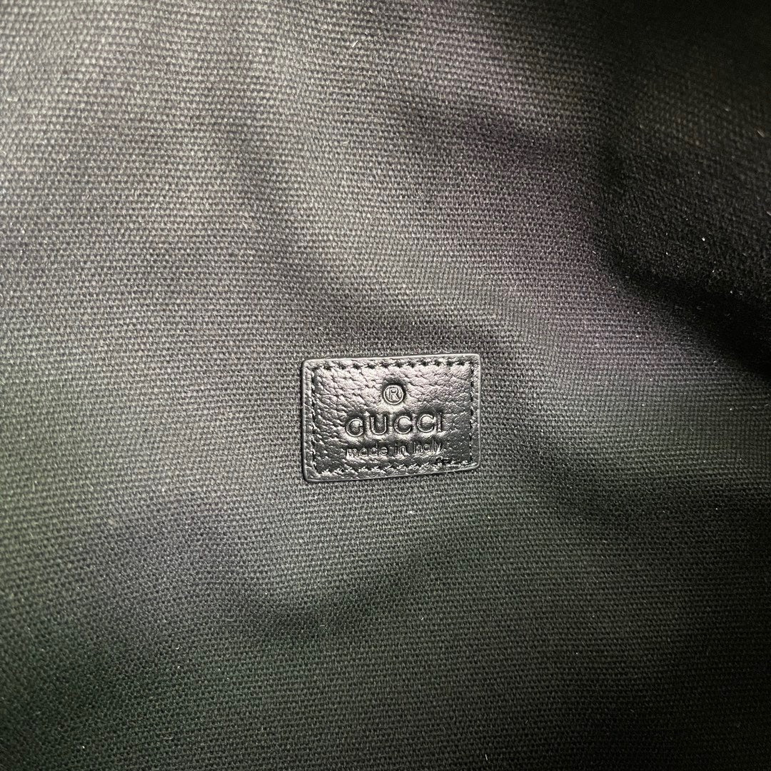 Gucci Cross Body Bag