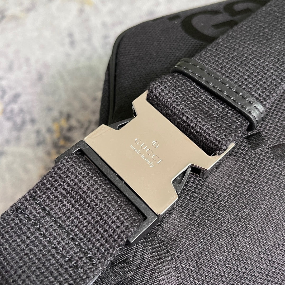 Gucci Cross Body Bag