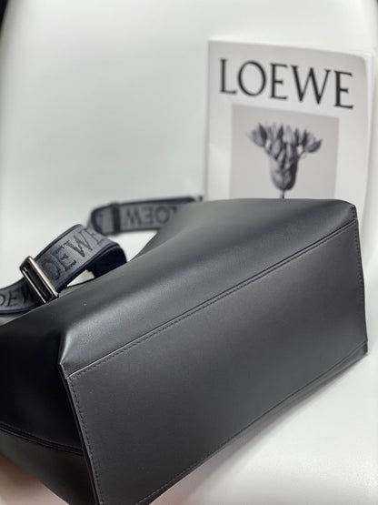 Loewe Messenger Bag