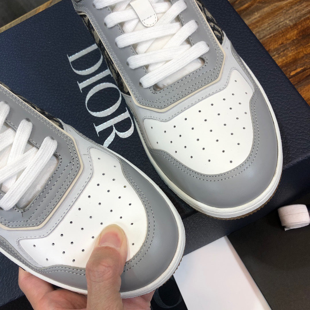 Dior Sneakers